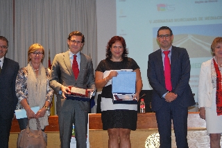 La Universidad premia al presidente y a la Umim por la promoción de la mediación (imagen 2)